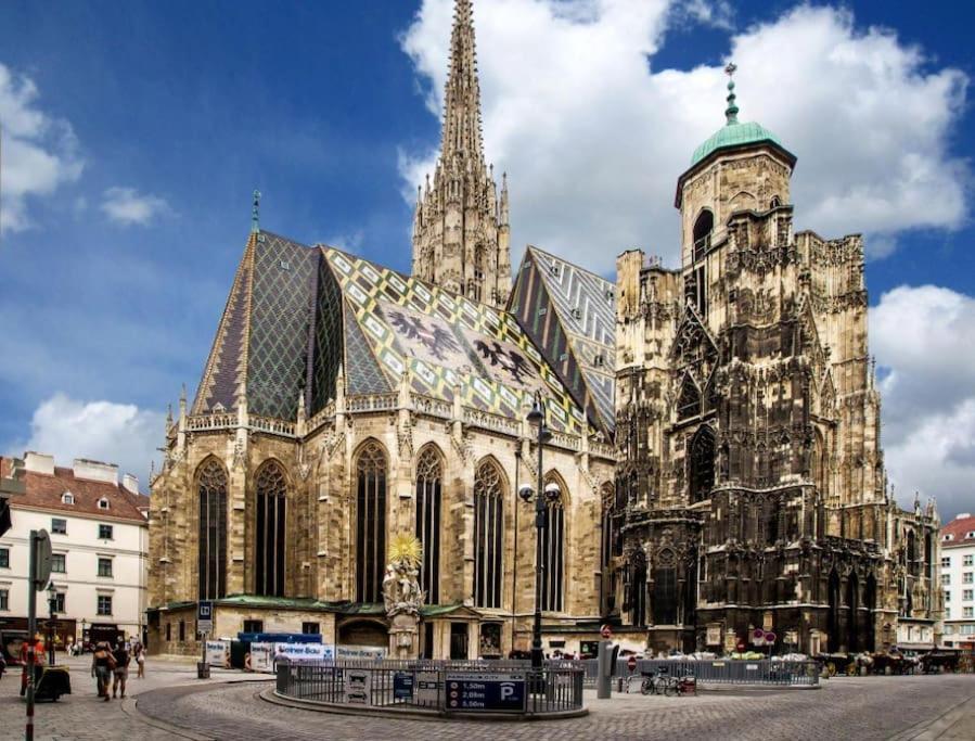 Charming & Authentic Vienna Flat - Central Located Apartment Exterior photo