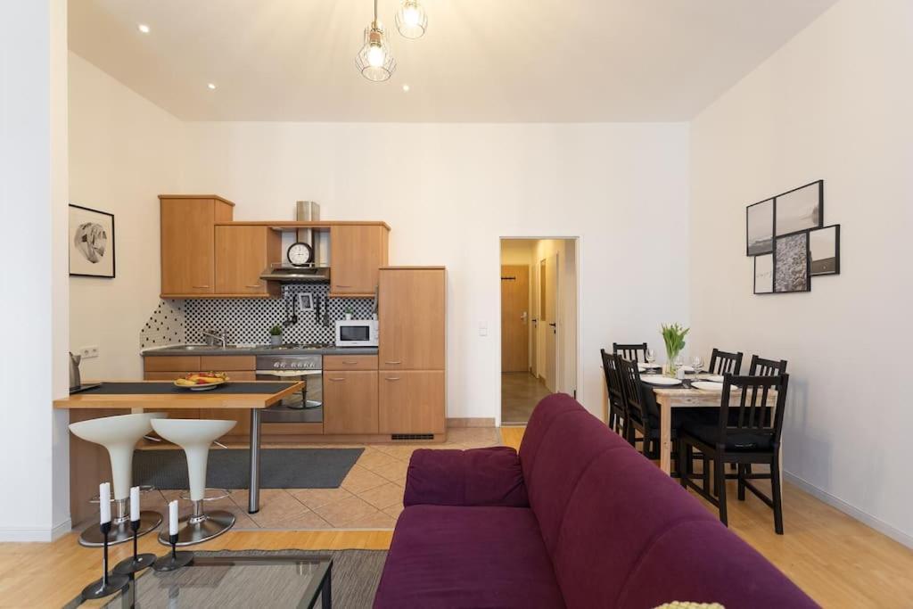 Charming & Authentic Vienna Flat - Central Located Apartment Exterior photo
